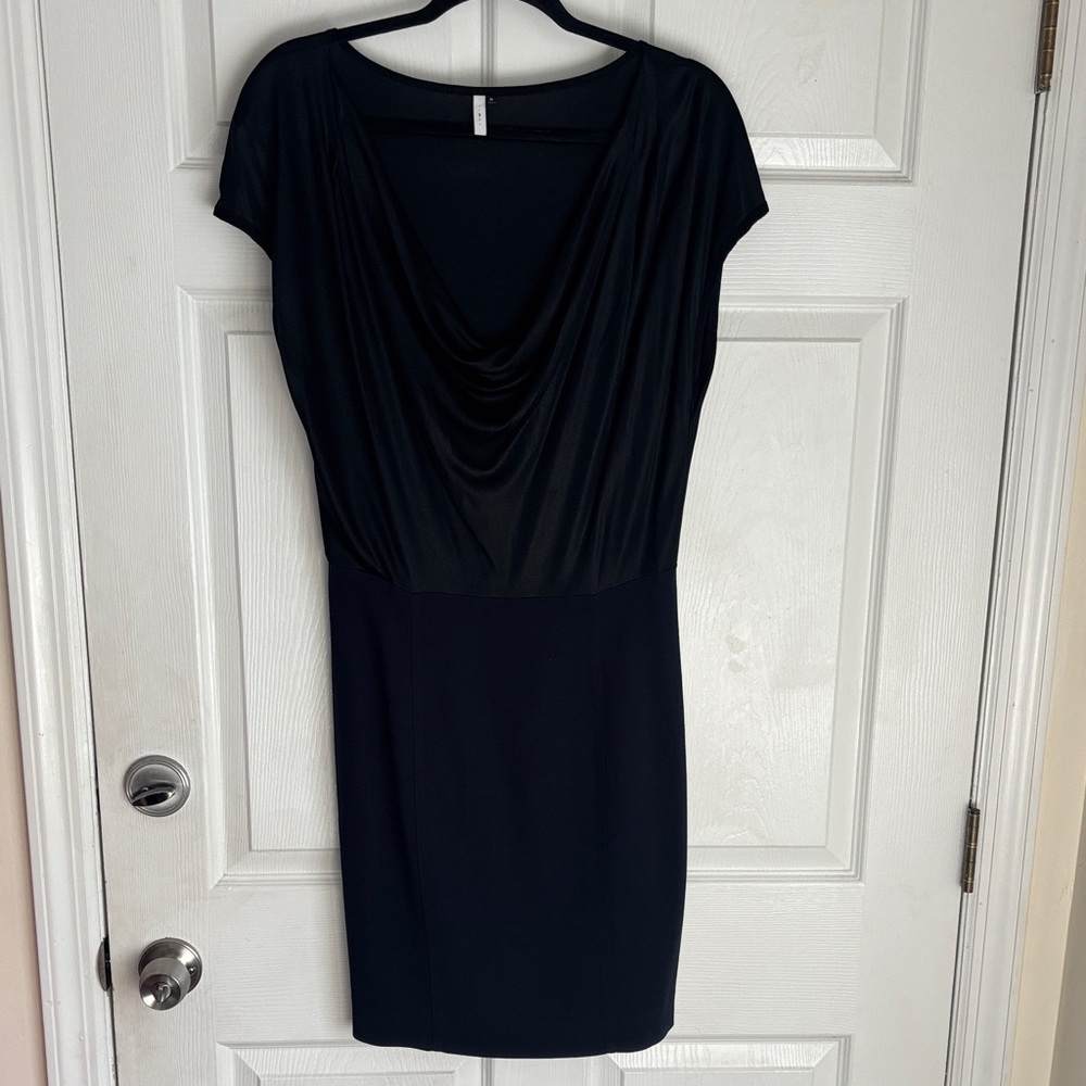 IISLI Draped Neck Bodycon Mini Dress Size Medium Black & Navy Slight cap sleeve